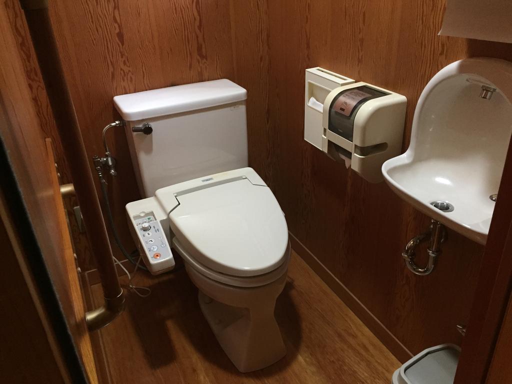 Ryokan Mitsuwa Тоёока Экстерьер фото